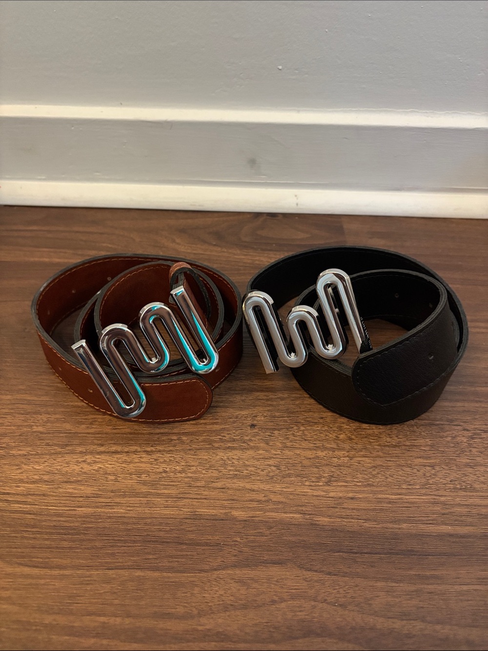 Milkwhite belts